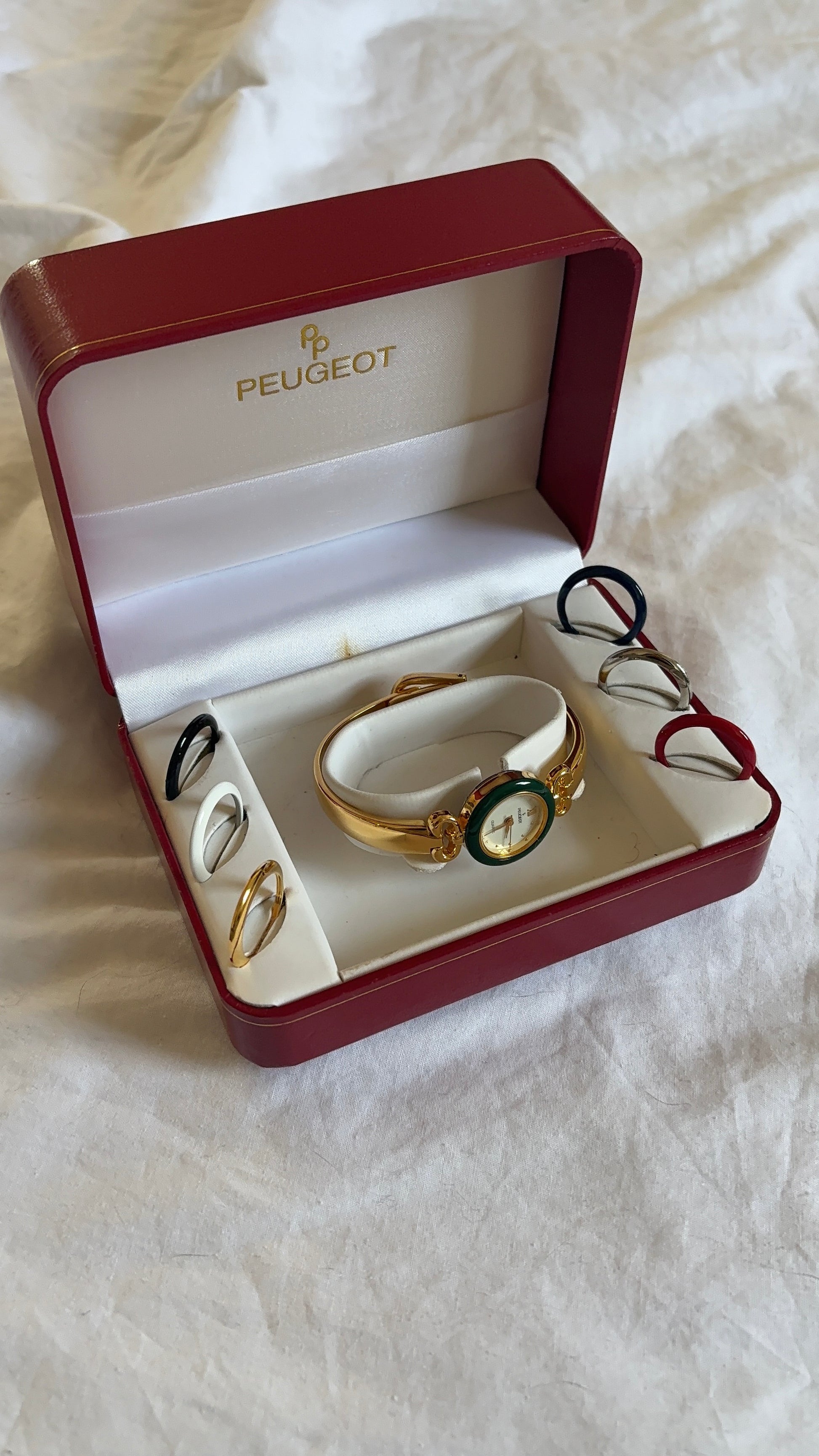 WORKING Gold-Tone Interchangeable Bezel Set