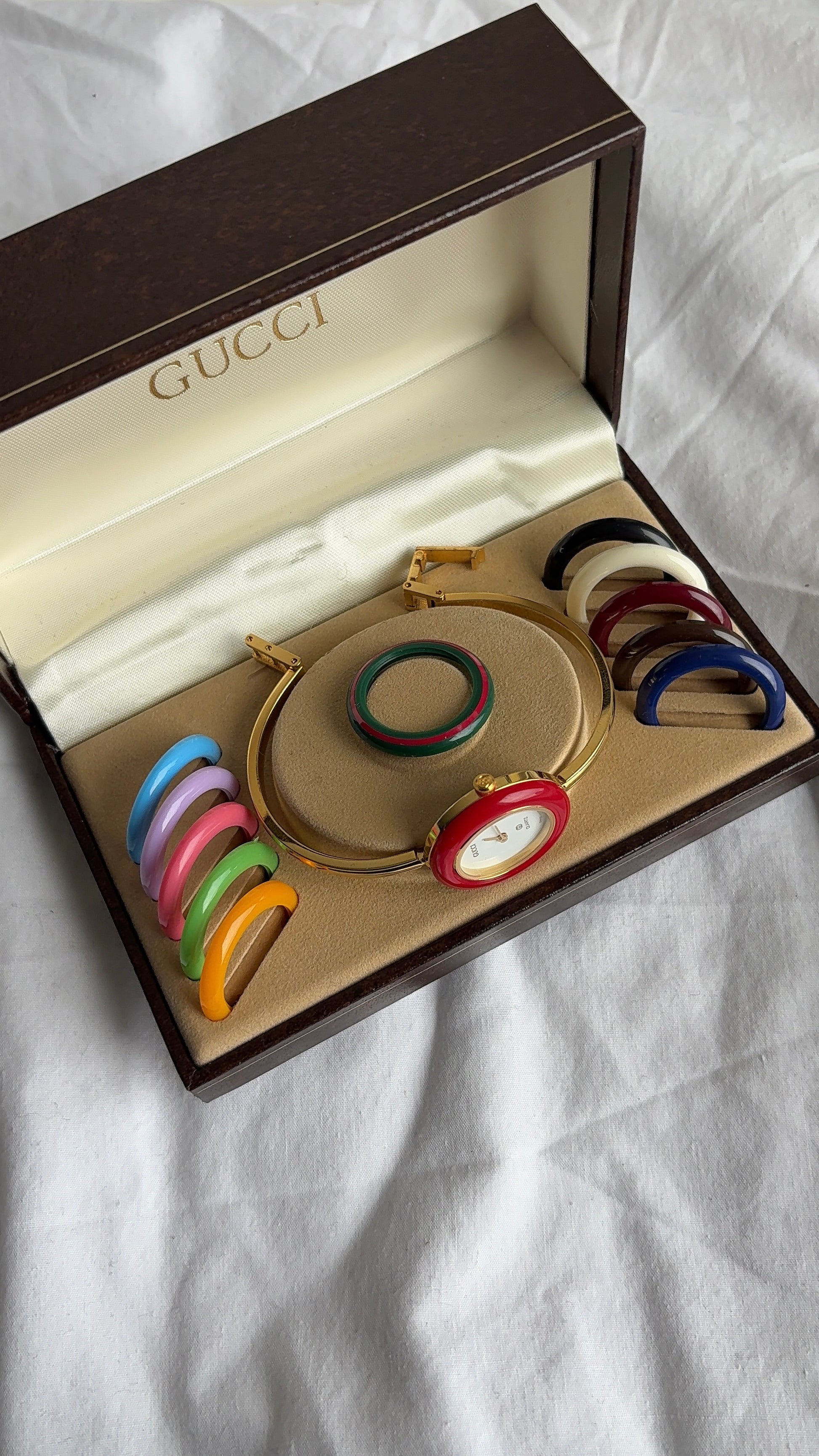 WORKING Gucci Interchangeable Bezel Watch