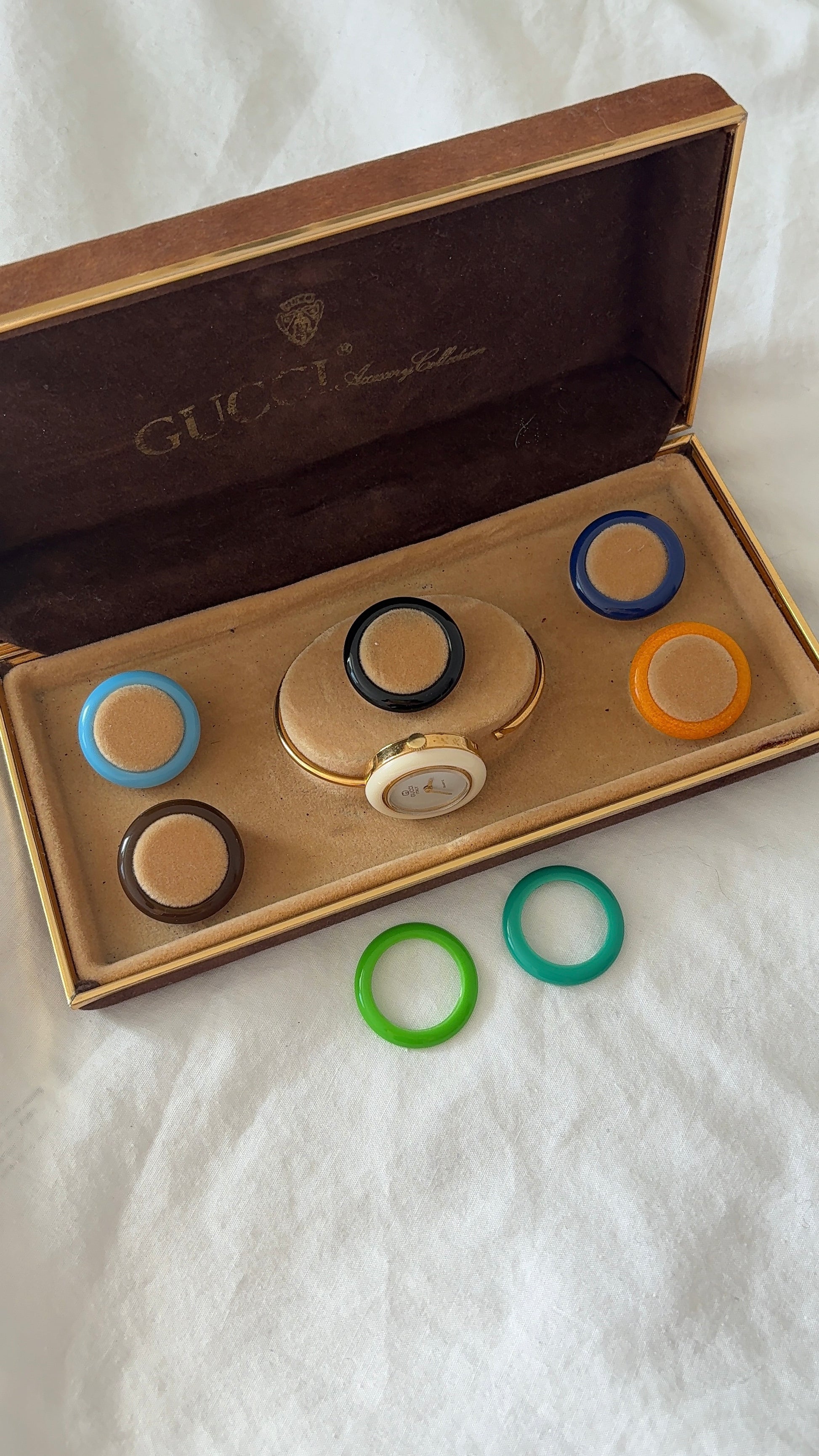 WORKING 1980s Gucci Interchangeable Bezel Watch Set