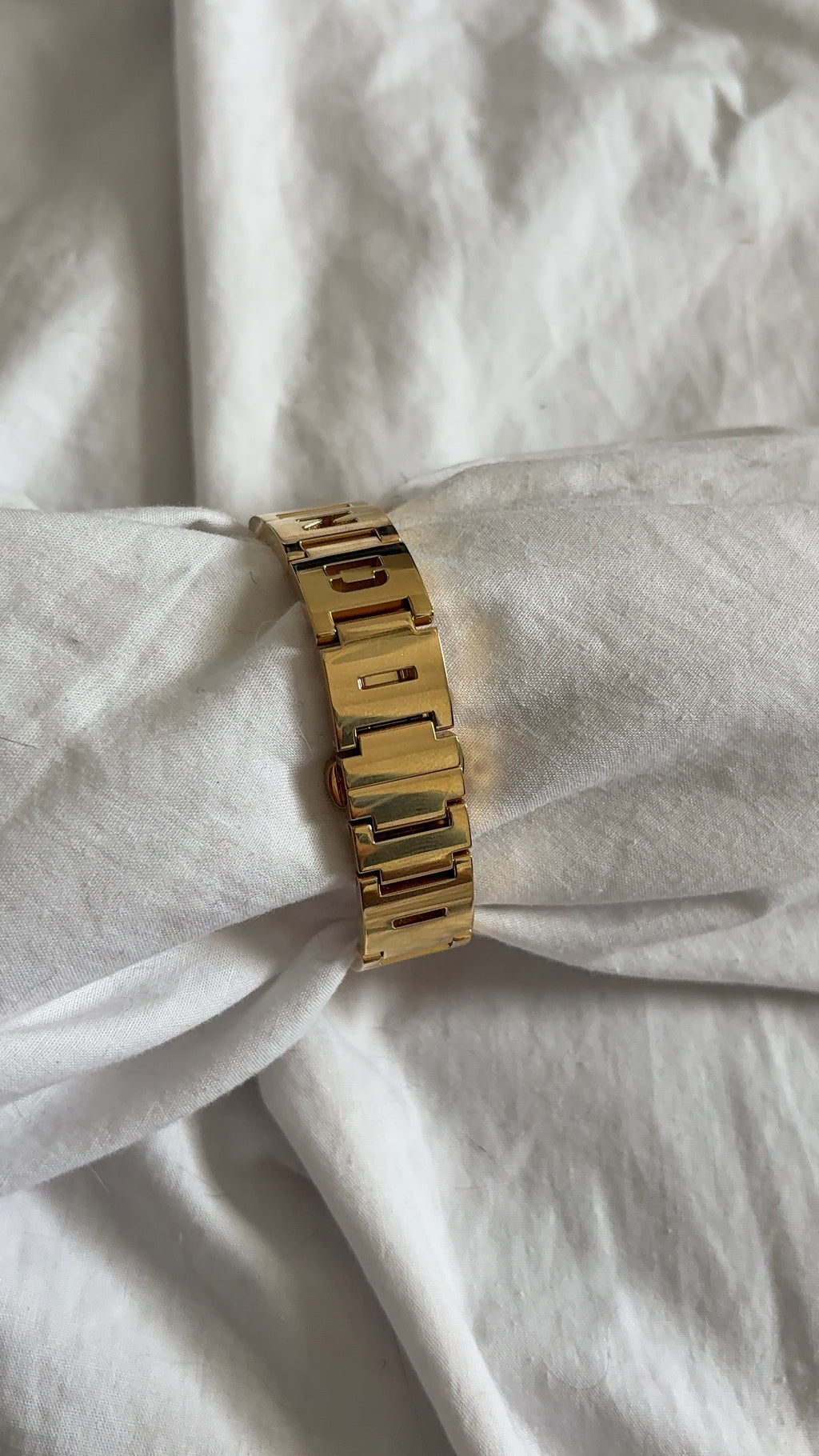 WORKING Fendi Letter Watch