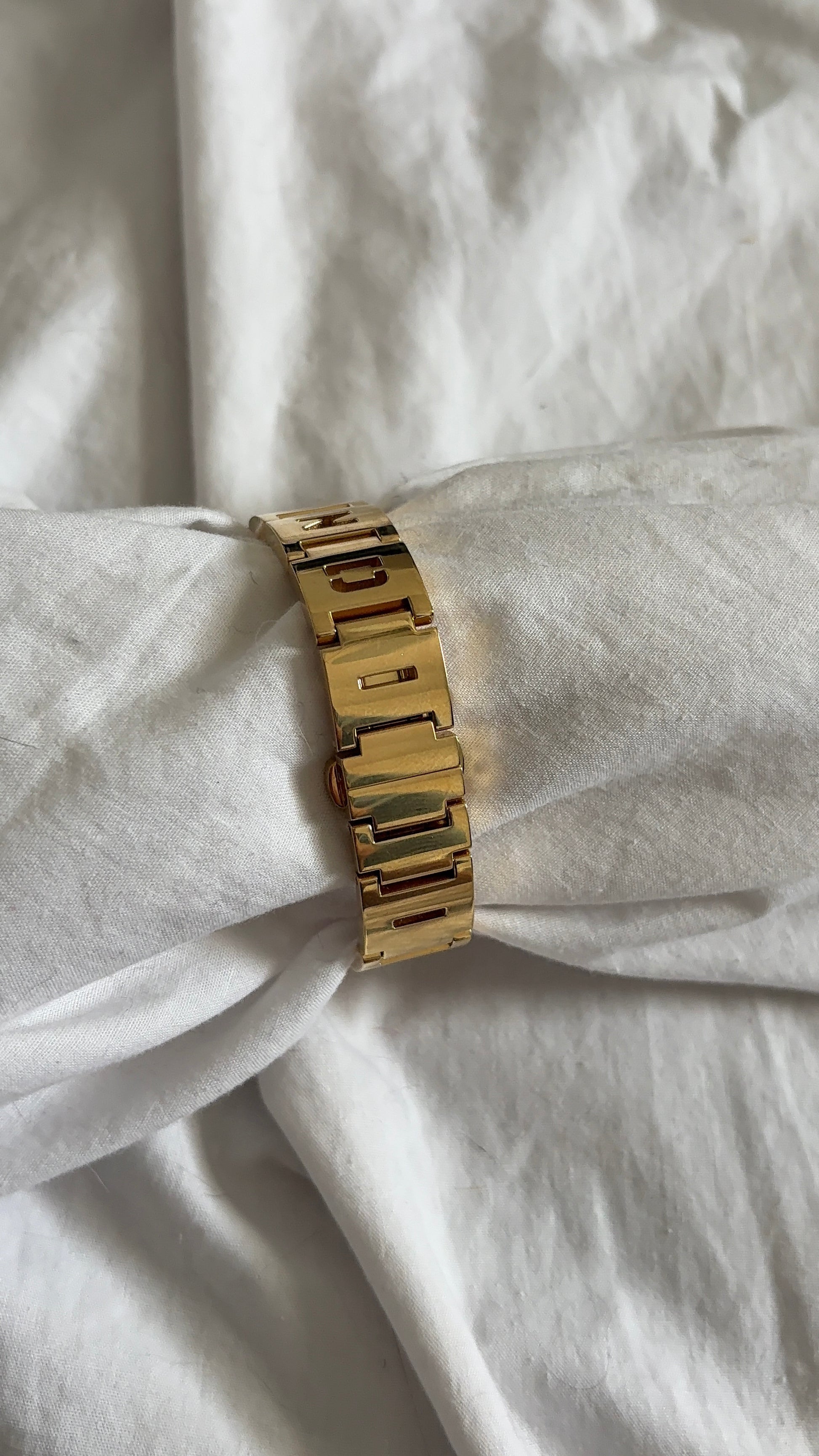 WORKING Fendi Letter Watch