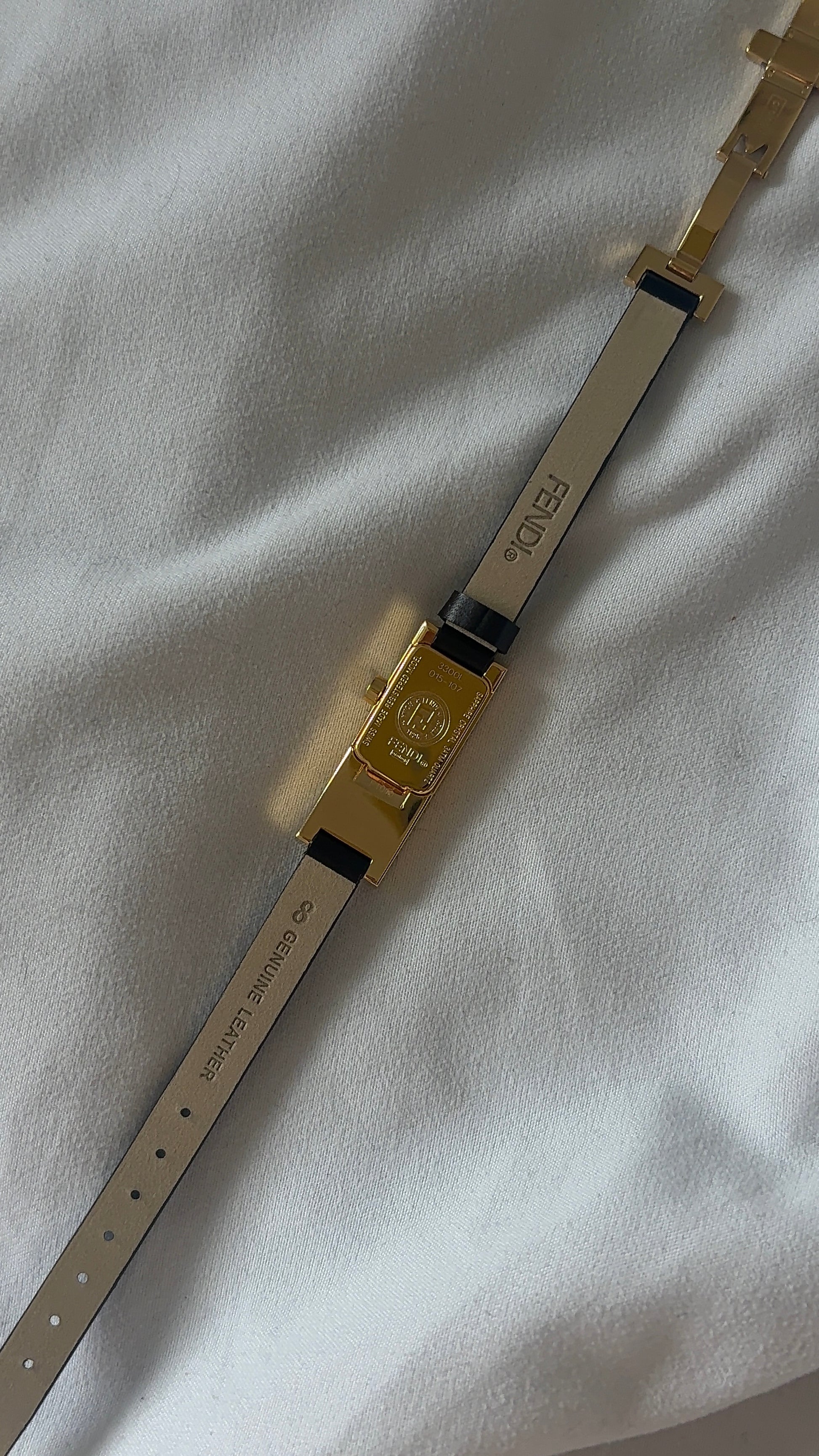 Fendi Sleek Leather Watch
