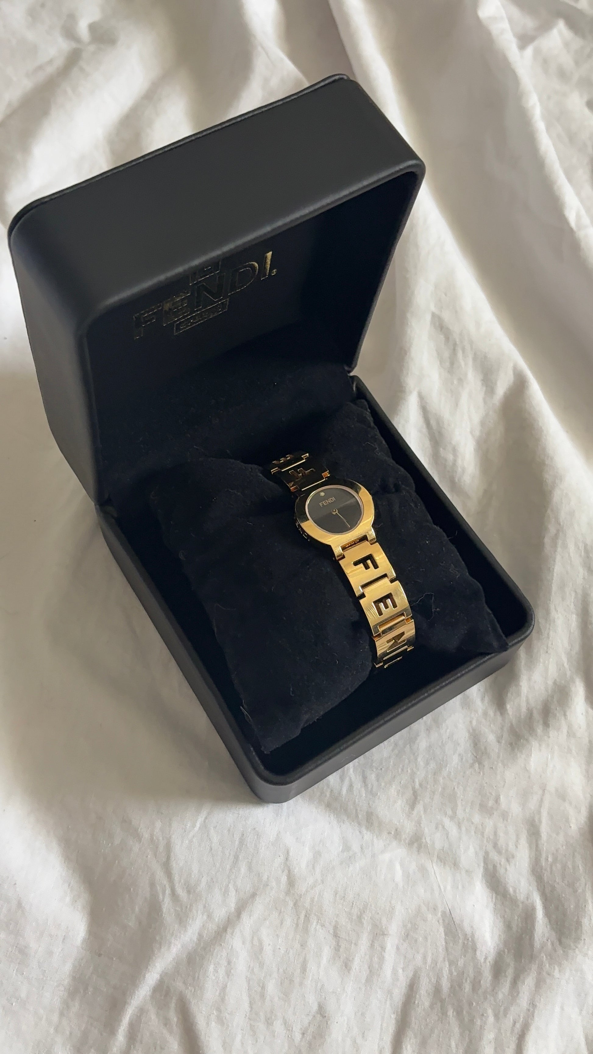 WORKING Fendi Letter Watch