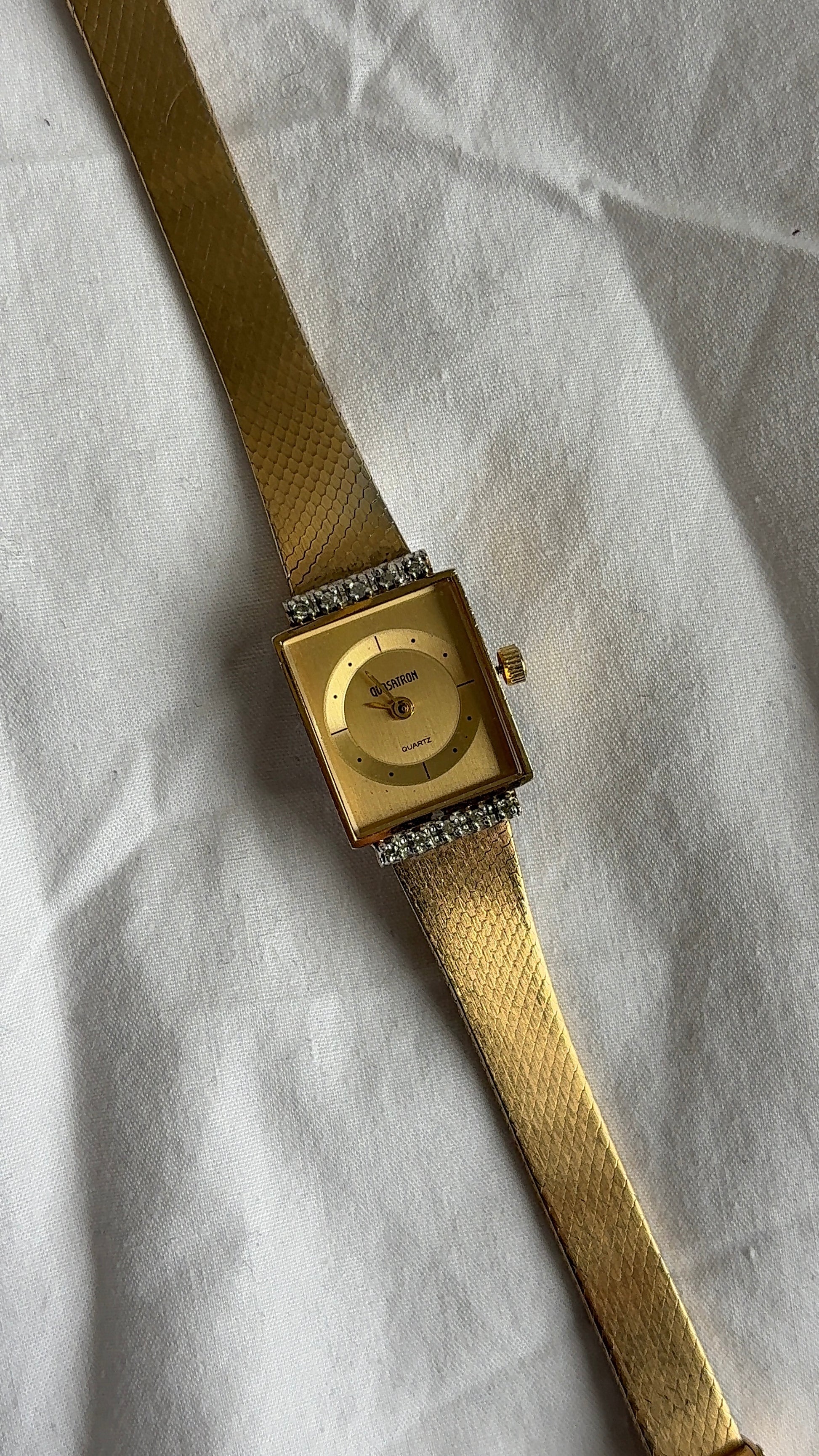 WORKING dainty Art deco watch