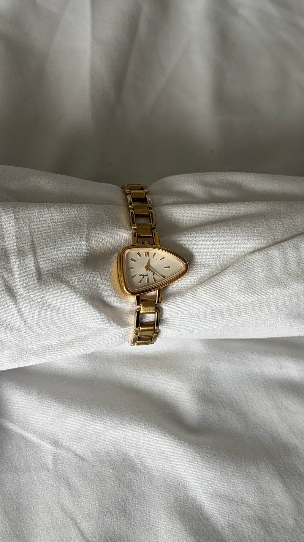 WORKING Triangle Dial Watch