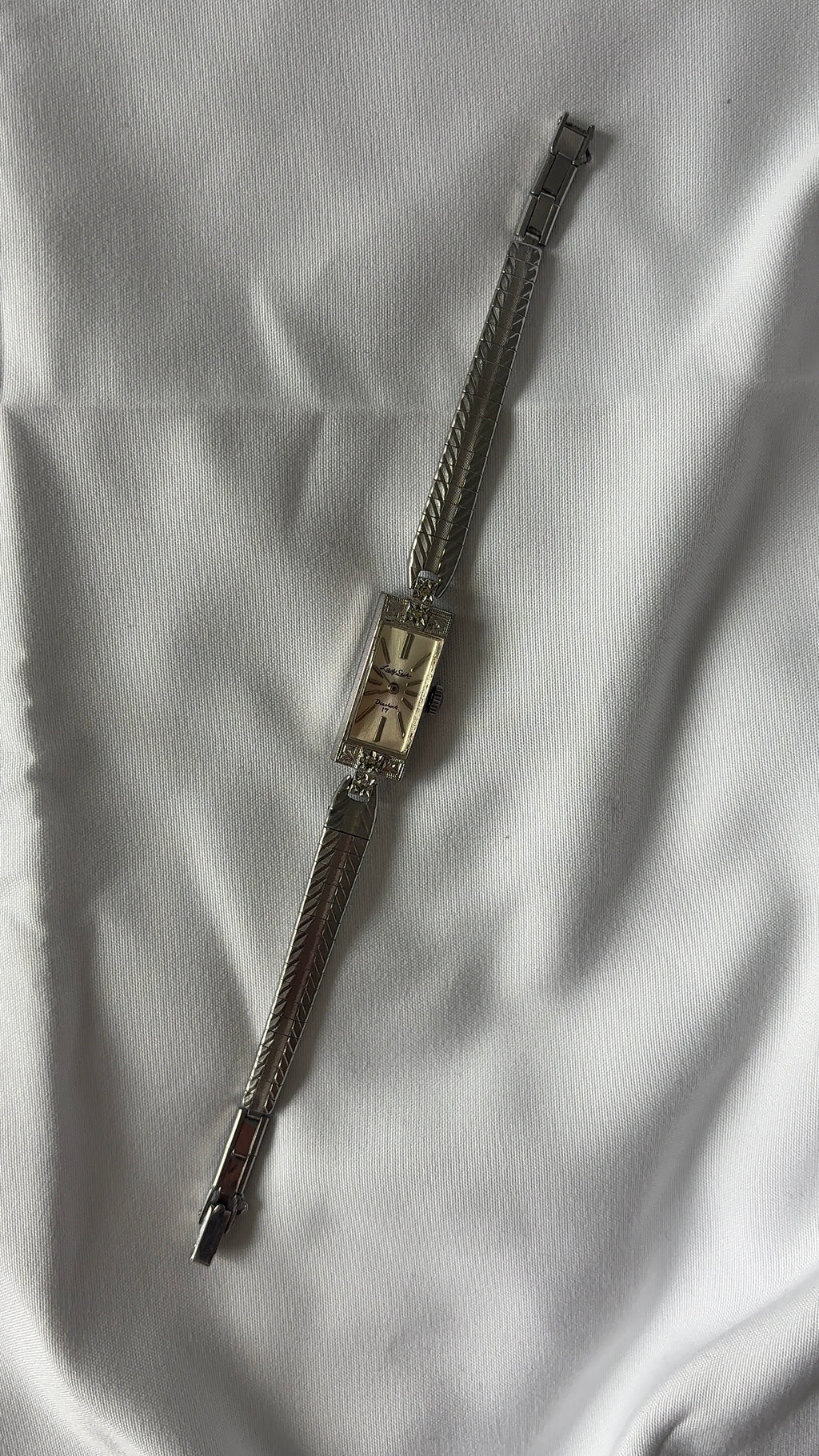 WORKING Art Deco Seiko Silver Watch