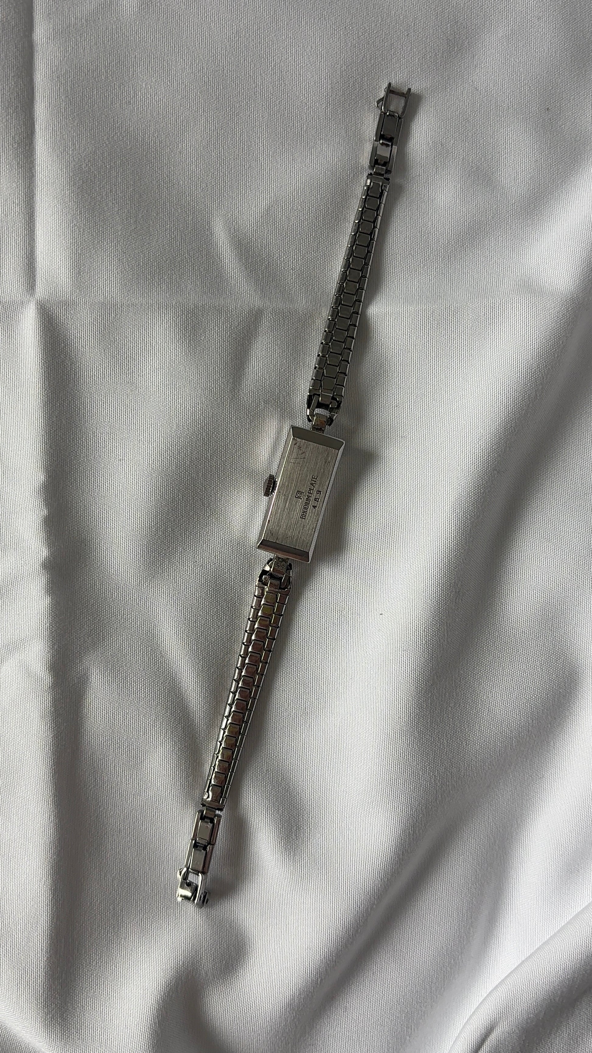 WORKING Art Deco Seiko Silver Watch