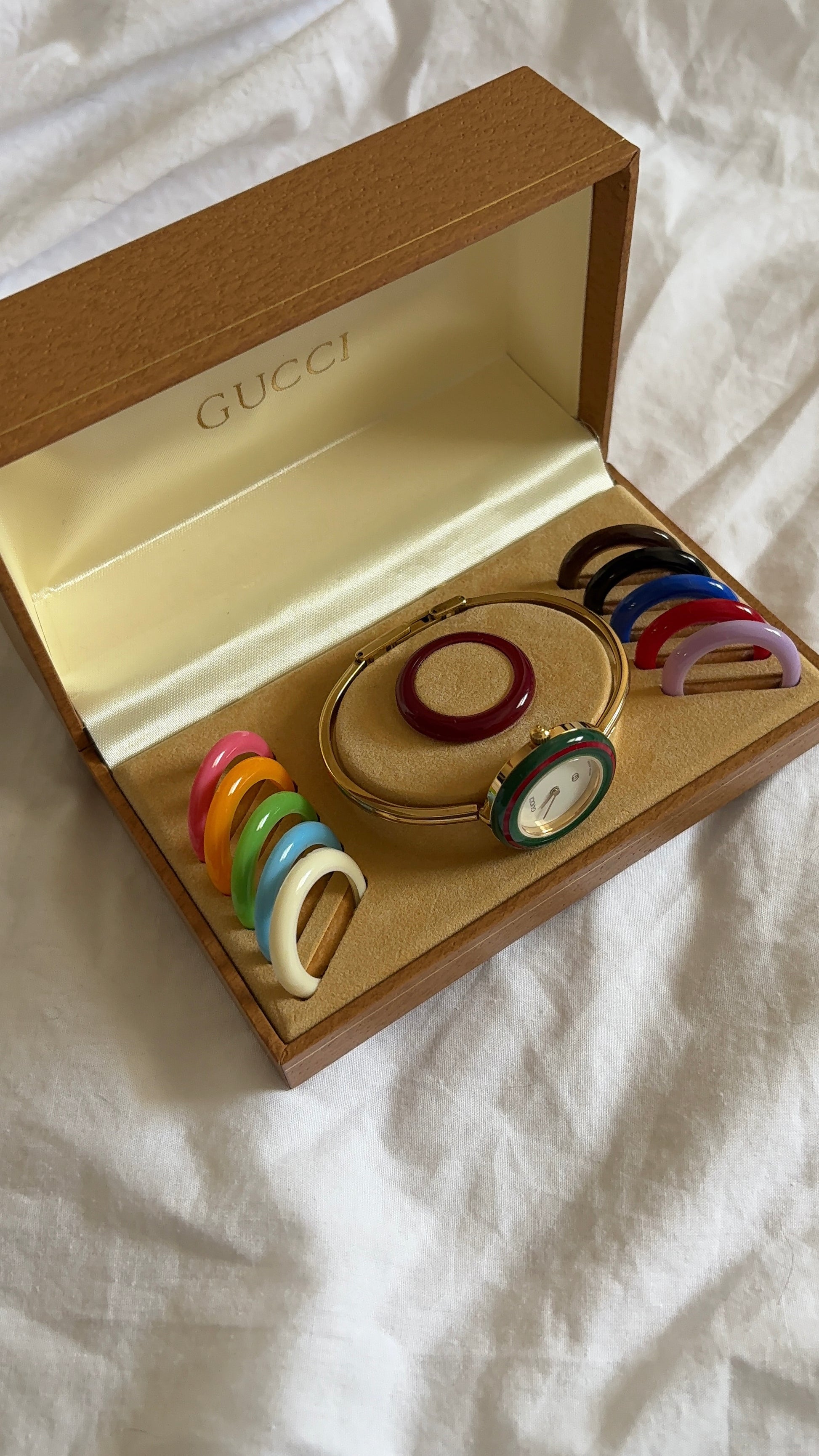 WORKING Gucci Interchangeable Bezel Watch