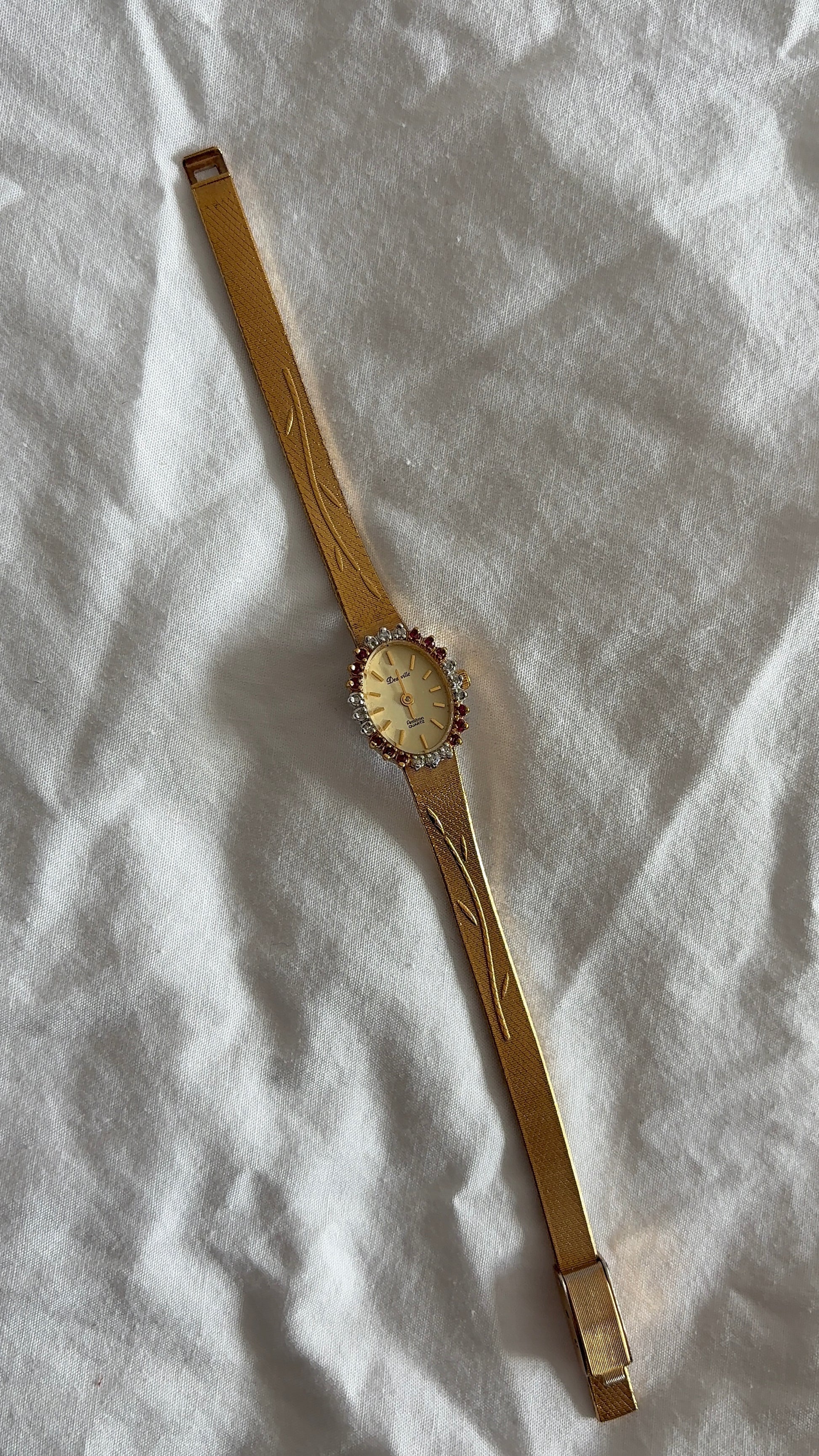 WORKING Deauville Ruby Gem Textured Band Watch