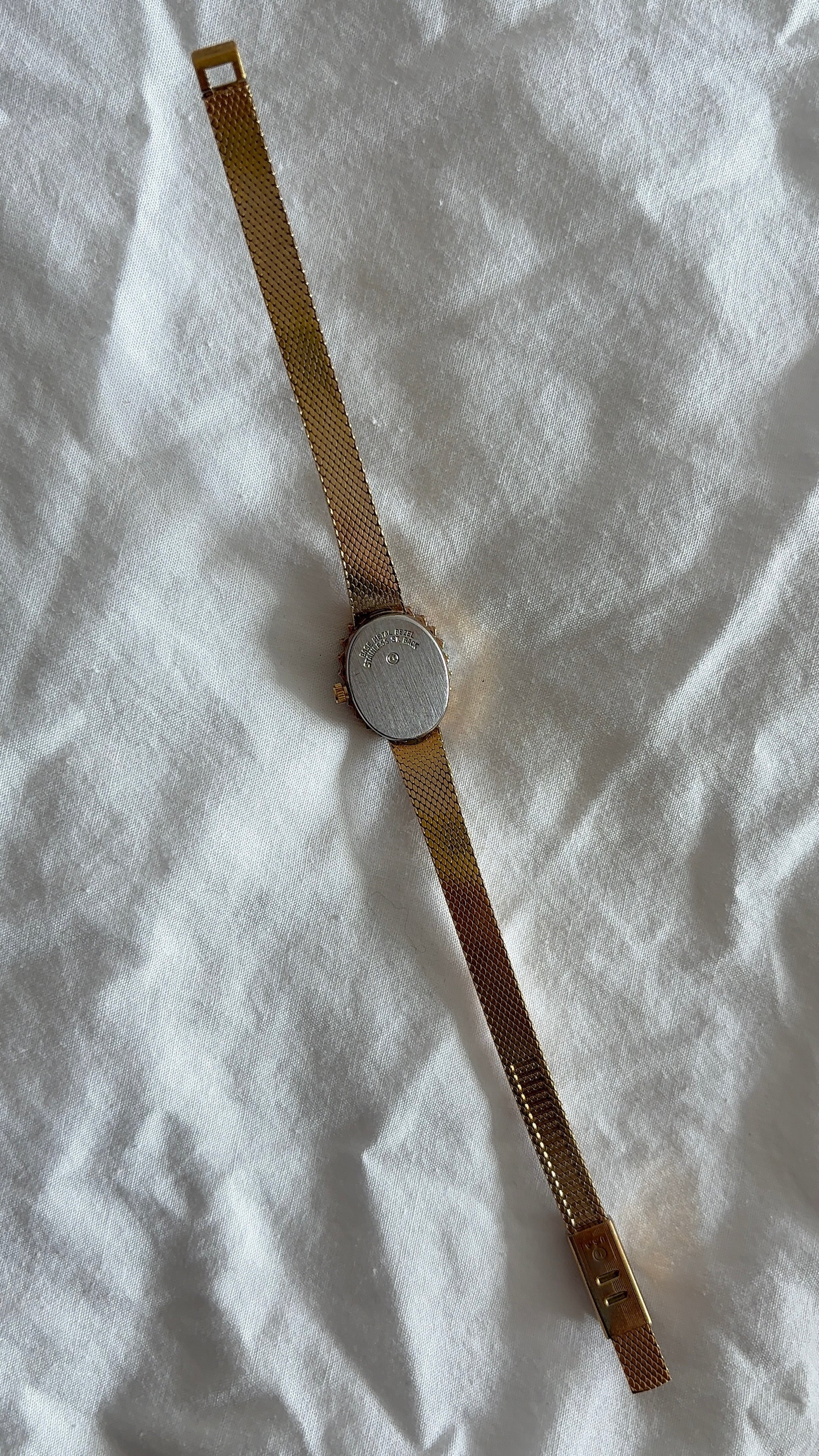 WORKING Deauville Ruby Gem Textured Band Watch